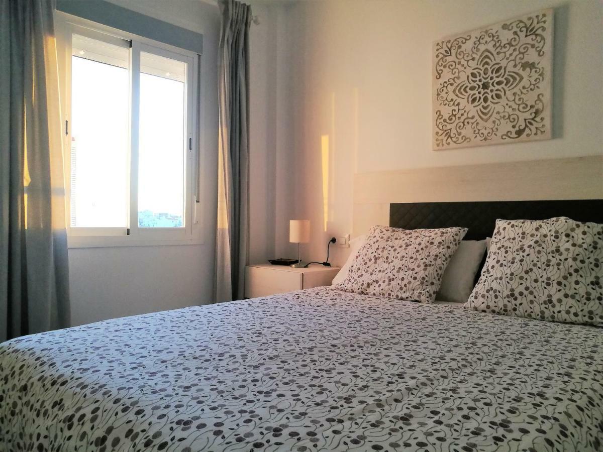 Piso Con Terraza Y Vistas Espectaculares Apartment Carmona  Ngoại thất bức ảnh