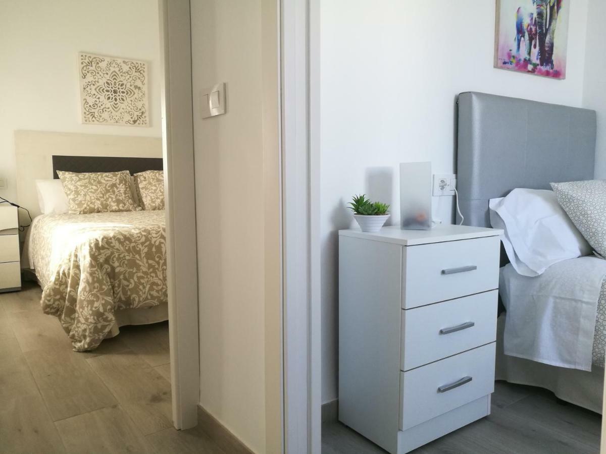 Piso Con Terraza Y Vistas Espectaculares Apartment Carmona  Ngoại thất bức ảnh