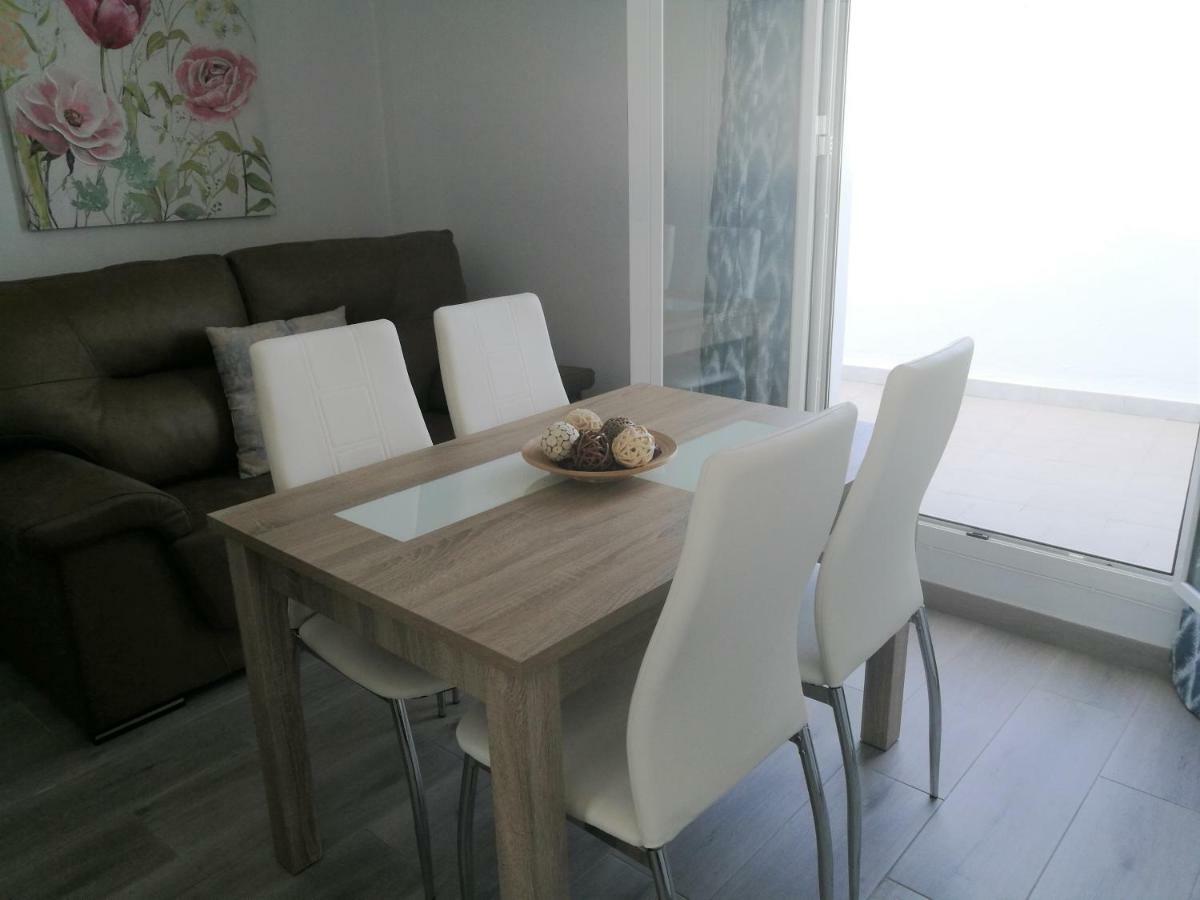 Piso Con Terraza Y Vistas Espectaculares Apartment Carmona  Ngoại thất bức ảnh